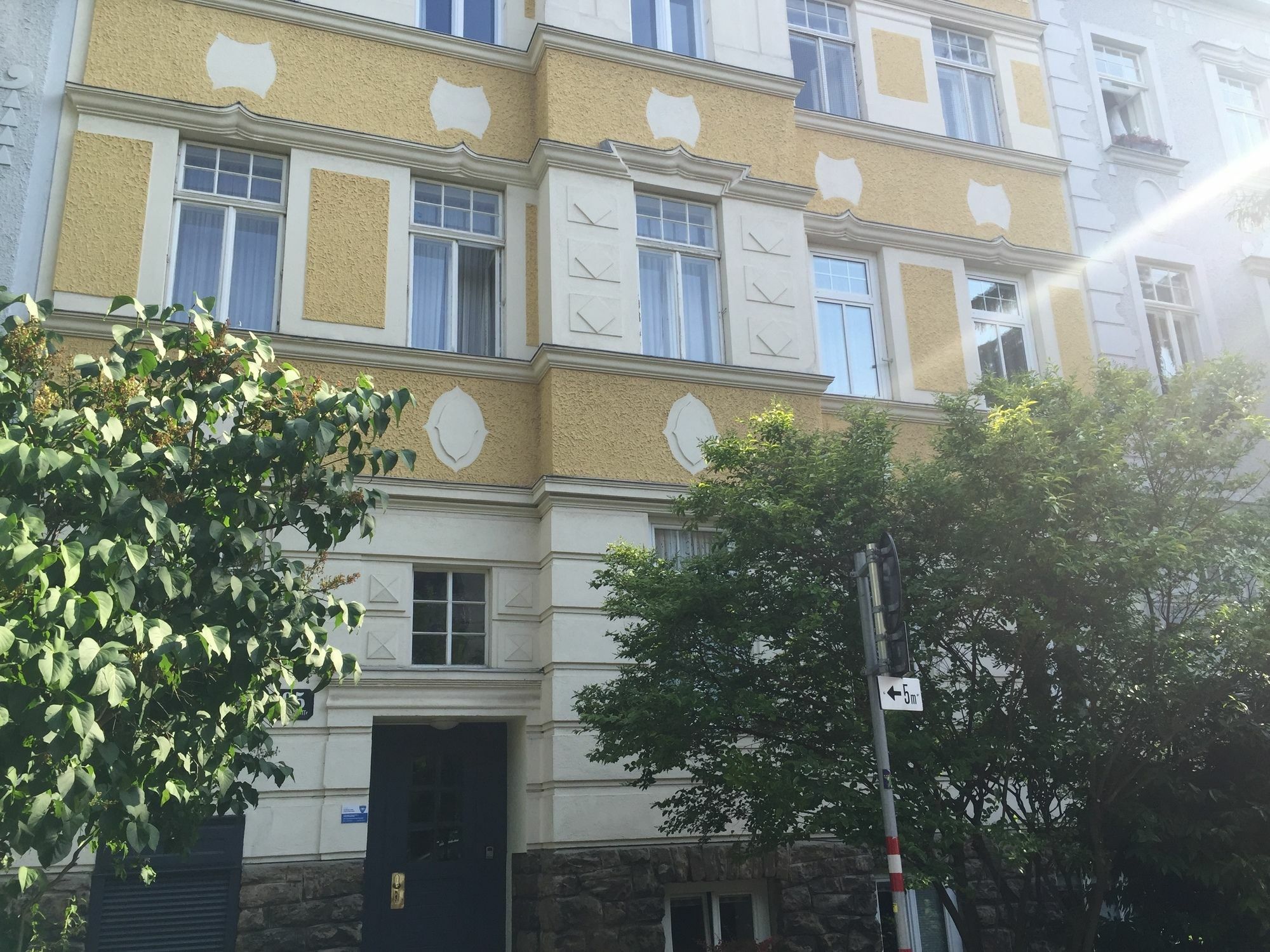 Leuhusen Boutique Apartments Vienna, Wien Bagian luar foto